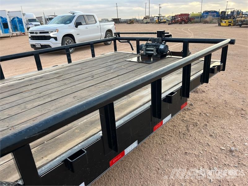 Delco Trailers C520 20 ft T/A Equipment Trailer Prikolice za prevoz vozil
