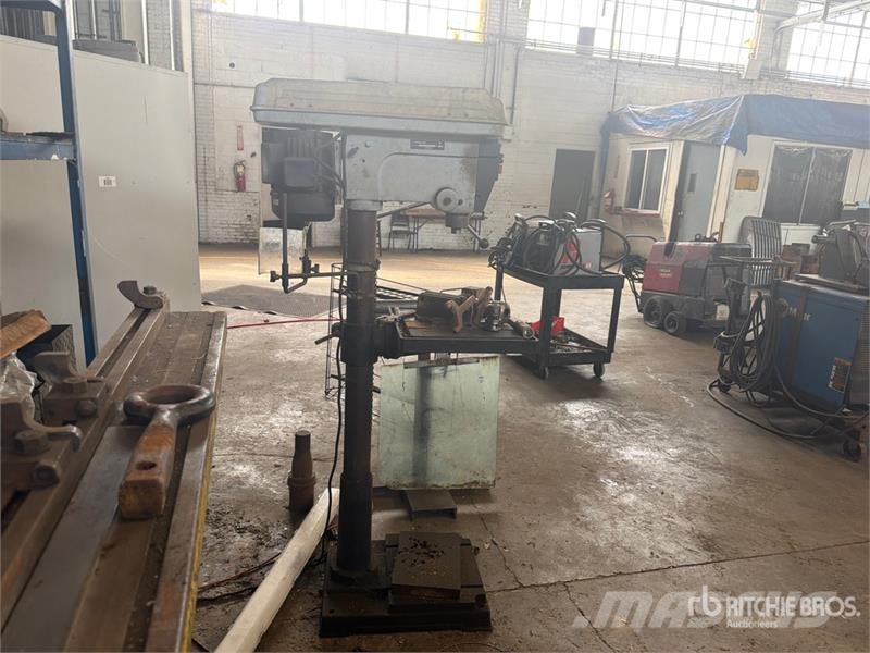 Delta 70-200 Press Drill Kiti naudoti statybos komponentai