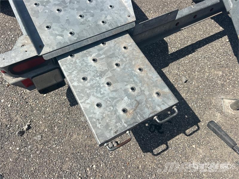 Demco AT7000P T/A 1 Car Open Car Carrier Trailer Autotransporter