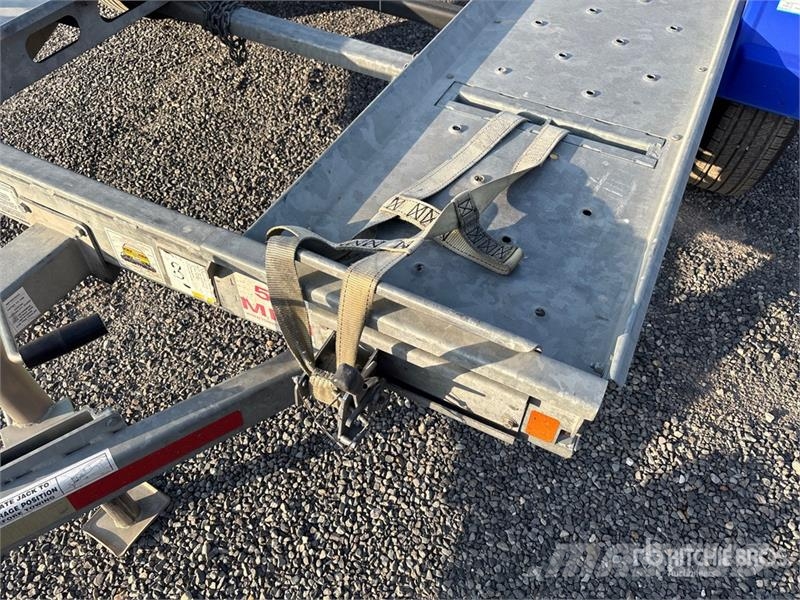 Demco AT7000P T/A 1 Car Open Car Carrier Trailer Polprikolice za prevoz vozil
