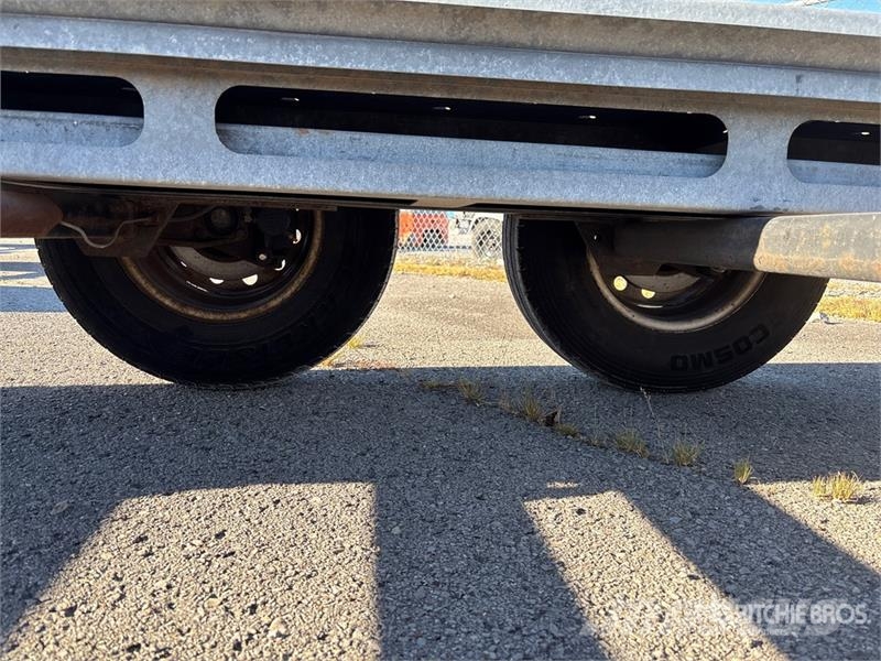 Demco AT7000P T/A 1 Car Open Car Carrier Trailer Semi-trailer til Autotransport