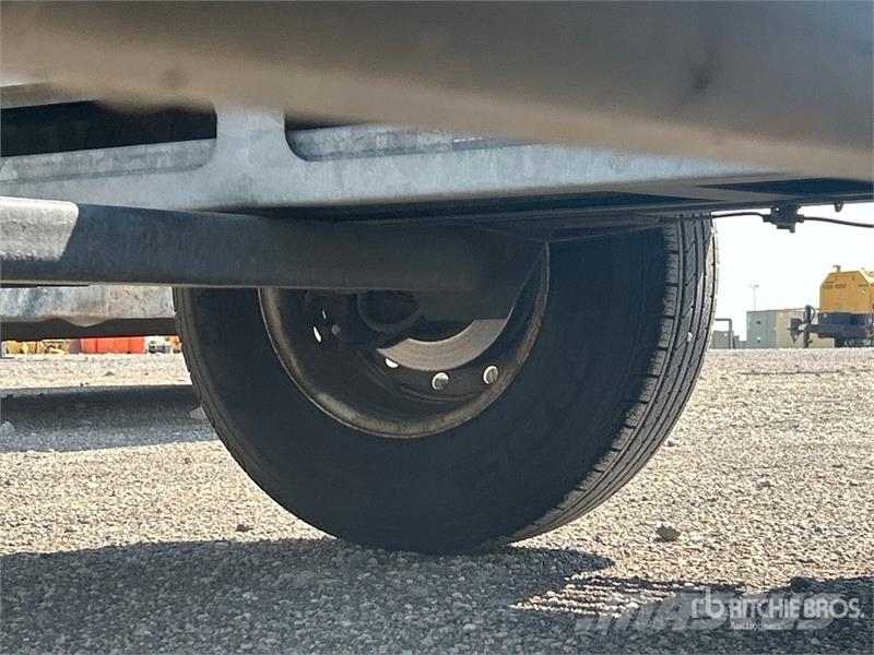 Demco AT7000P T/A 1 Car Open Car Carrier Trailer Autotransporter