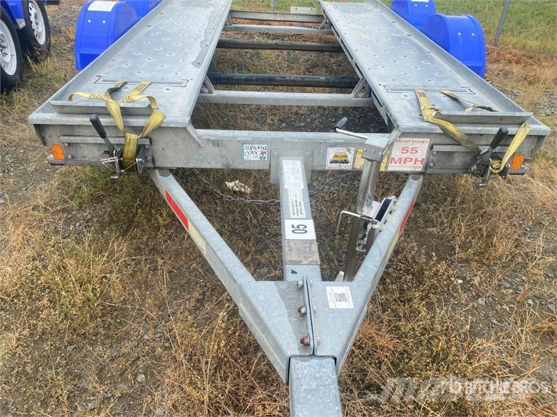 Demco AT7000P T/A 1 Car Open Car Carrier Trailer Polprikolice za prevoz vozil