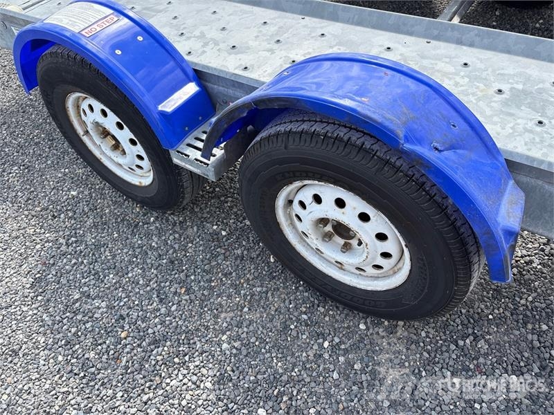 Demco AT7000P T/A 1 Car Open Car Carrier Trailer Járműszállító félpótkocsik