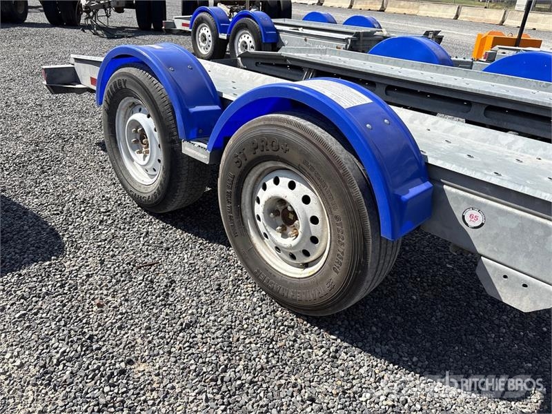 Demco AT7000P T/A 1 Car Open Car Carrier Trailer Autotransportauflieger