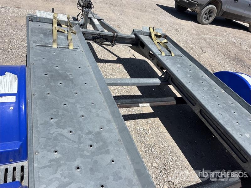 Demco AT7000P T/A 1 Car Open Car Carrier Trailer Návesy na prepravu automobilov