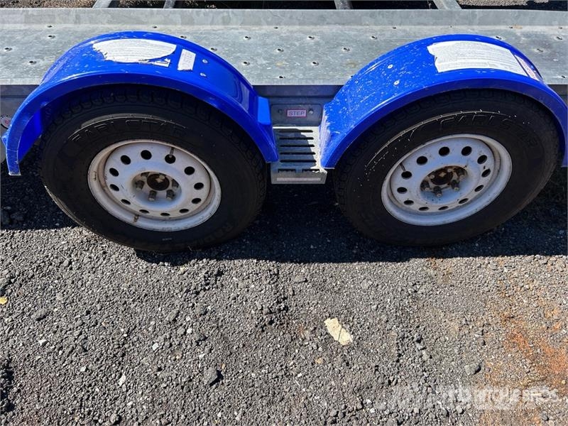 Demco AT7000P T/A 1 Car Open Car Carrier Trailer Напівпричепи колесного транспортного засобу