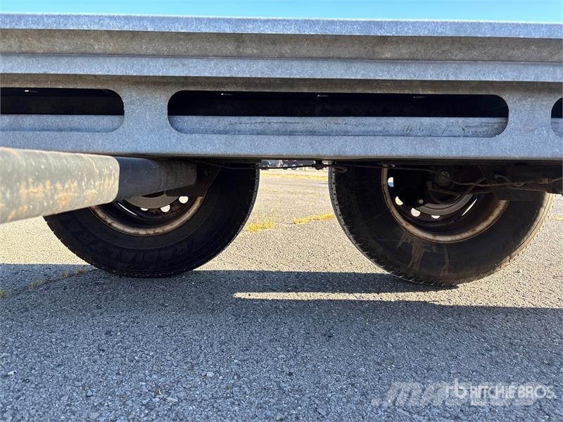 Demco AT7000P T/A 1 Car Open Car Carrier Trailer Semi-trailer til Autotransport