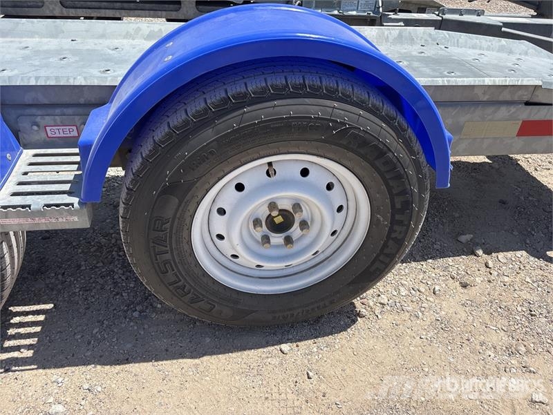Demco AT7000P T/A 1 Car Open Car Carrier Trailer Návesy na prepravu automobilov