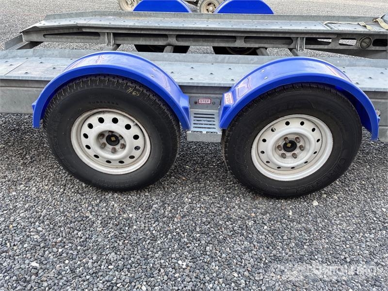 Demco AT7000P T/A 1 Car Open Car Carrier Trailer Naczepy do transportu samochodów