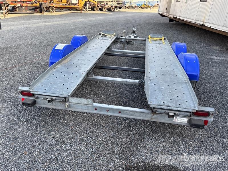 Demco AT7000P T/A 1 Car Open Car Carrier Trailer Naczepy do transportu samochodów