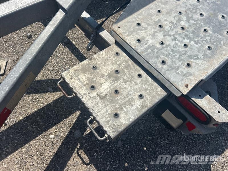 Demco AT7000P T/A 1 Car Open Car Carrier Trailer Autotransporter