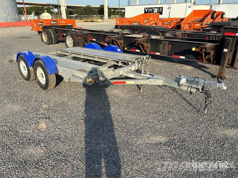 Demco AT7000P T/A 1 Car Open Car Carrier Trailer Polprikolice za prevoz vozil