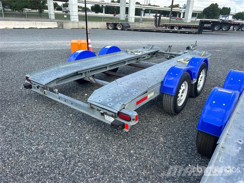 Demco AT7000P T/A 1 Car Open Car Carrier Trailer Autotreileri