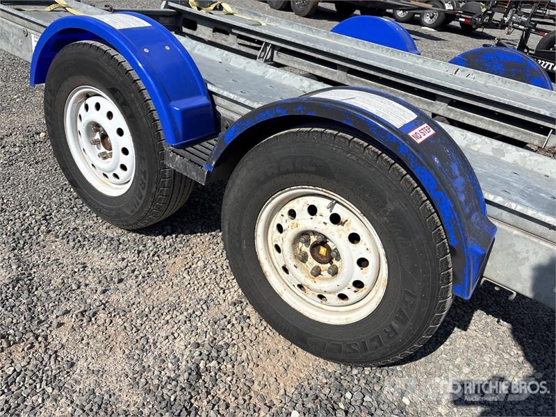 Demco AT7000P T/A 1 Car Open Car Carrier Trailer Autotreileri