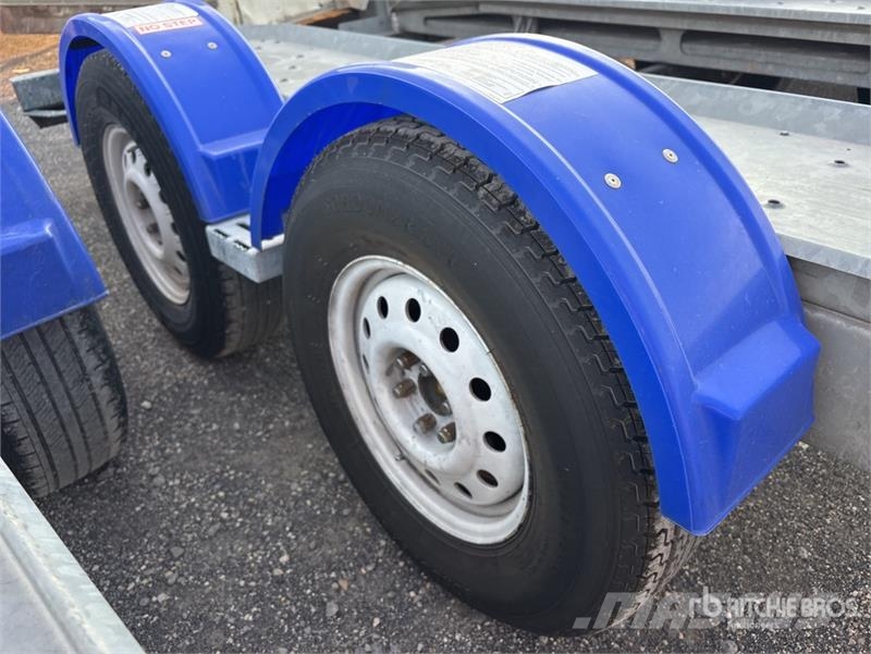 Demco AT7000P T/A 1 Car Open Car Carrier Trailer Semirimorchi per il trasporto di veicoli