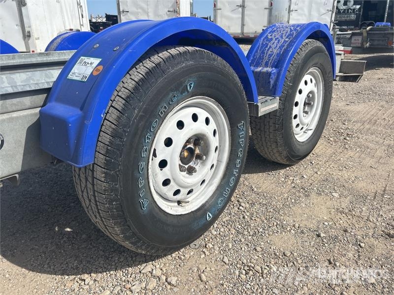 Demco AT7000P T/A Open Car Carrier Trailer Návesy na prepravu automobilov