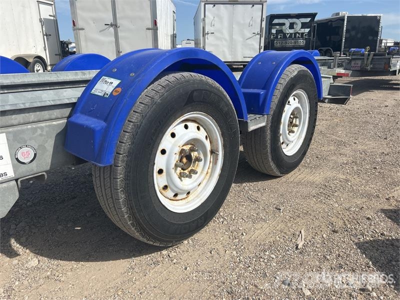 Demco AT7000P T/A Open Car Carrier Trailer Návesy na prepravu automobilov