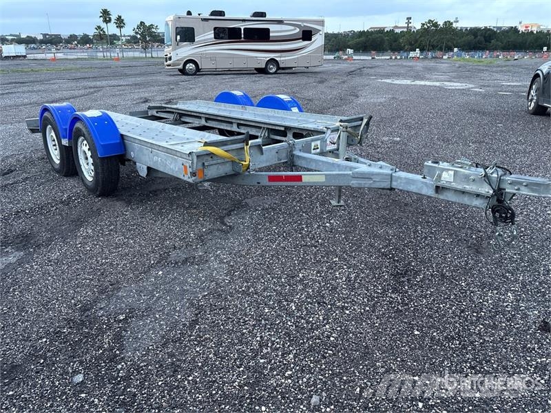Demco Car Carrier Trailer Biltransporter Semi