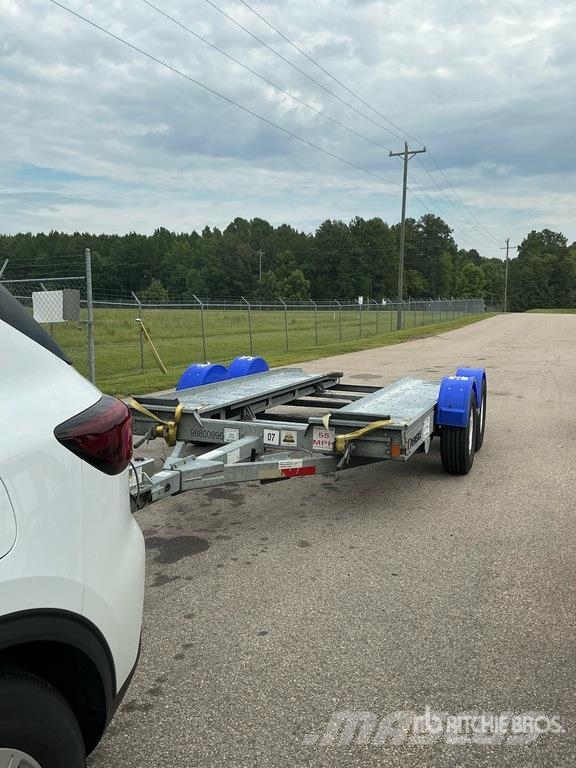 Demco T/A 1 Car Open Car Carrier Trailer Návesy na prepravu automobilov
