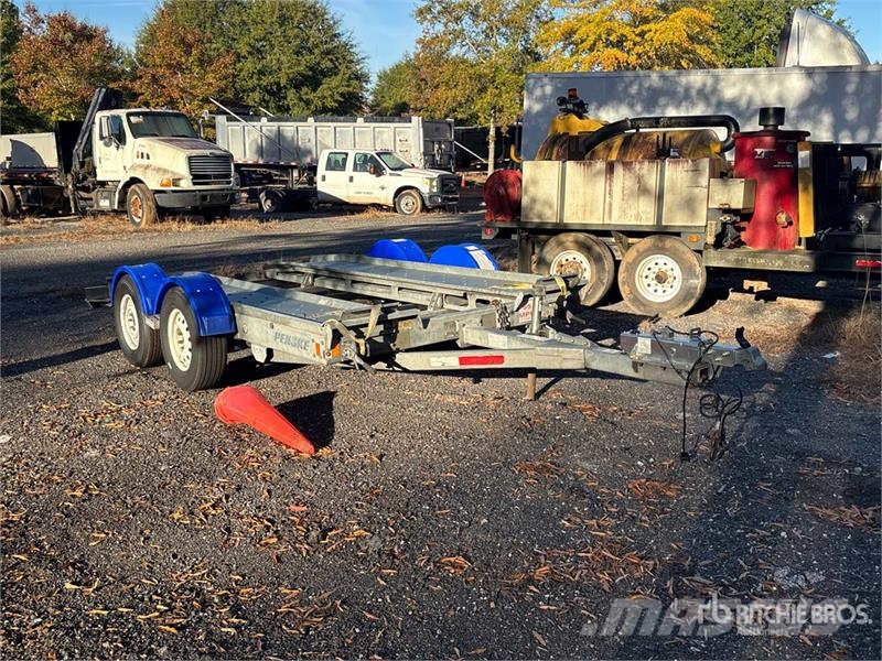Demco T/A 1 Car Open Car Carrier Trailer Autotreileri