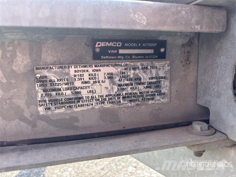 Demco T/A 1 Car Open Car Carrier Trailer 차량 운반용 세미 트레일러
