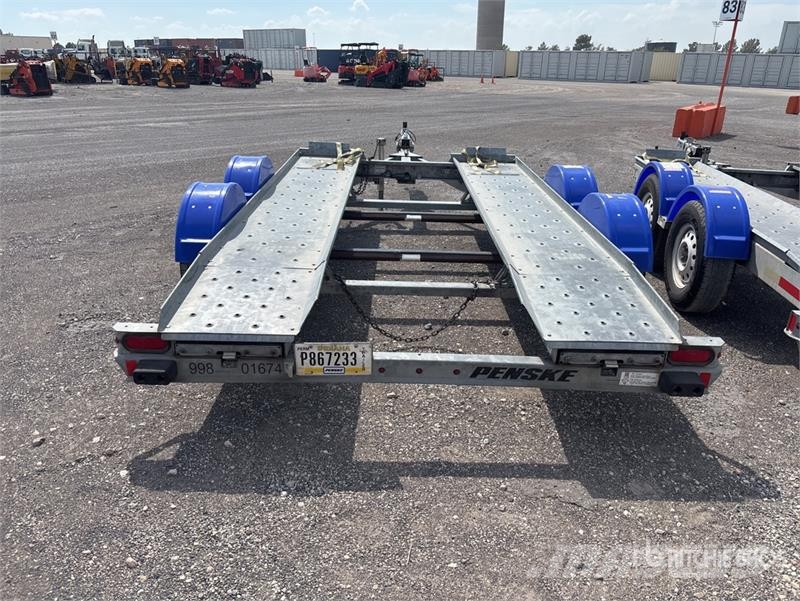 Demco T/A 1 Car Open Car Carrier Trailer 차량 운반용 세미 트레일러