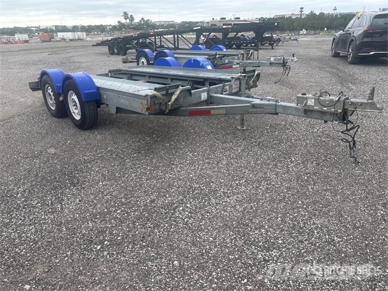 Demco Turntable T/A 1 Car Open Car Carrier Trailer Naczepy do transportu samochodów