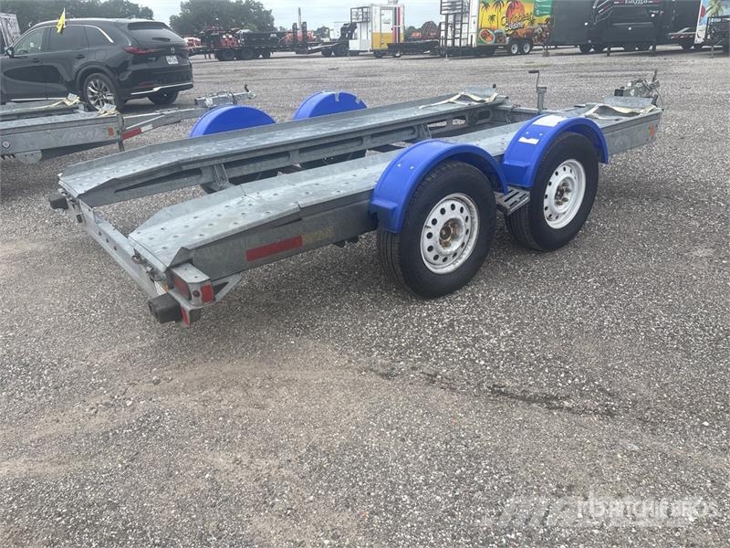 Demco Turntable T/A 1 Car Open Car Carrier Trailer Naczepy do transportu samochodów