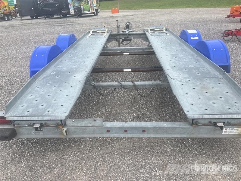 Demco Turntable T/A 1 Car Open Car Carrier Trailer Naczepy do transportu samochodów