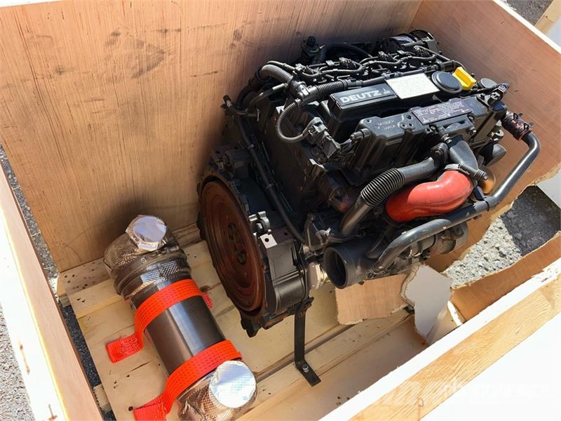 Deutz TD 2.9 L4 Engine エンジン