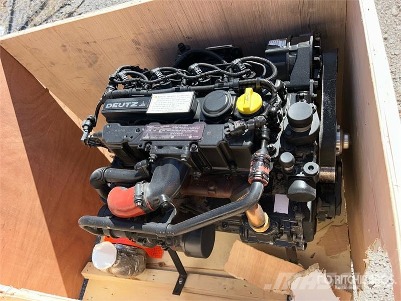 Deutz TD 2.9 L4 Engine エンジン