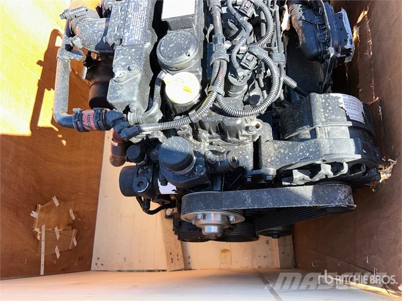Deutz TD 2.9 L4 Engine エンジン