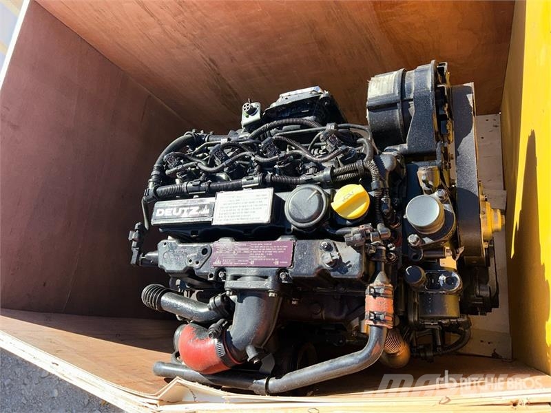 Deutz TD 2.9 L4 Engine エンジン