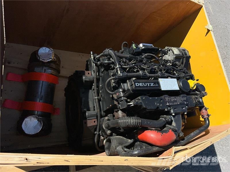 Deutz TD 2.9 L4 Engine エンジン