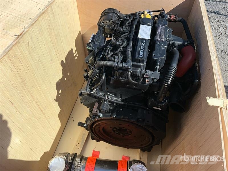 Deutz TD 2.9 L4 Engine エンジン