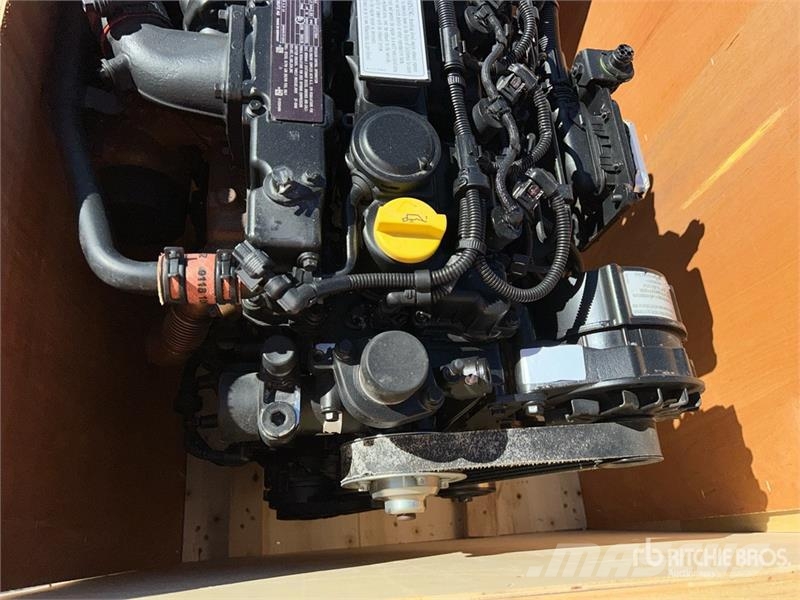 Deutz TD 2.9 L4 Engine エンジン