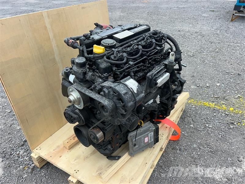 Deutz TD2.9L4 Engine Motores