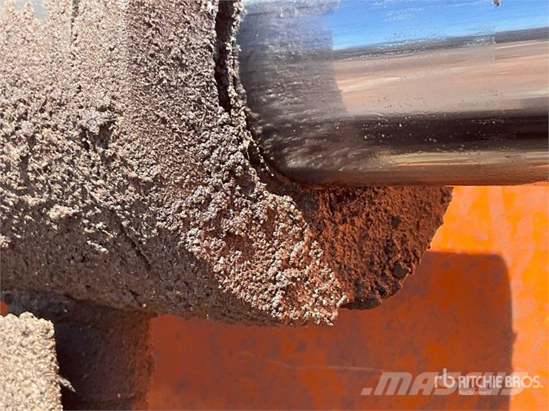 Develon DD130-7-US20 Crawler Dozer Dozere Beltegående