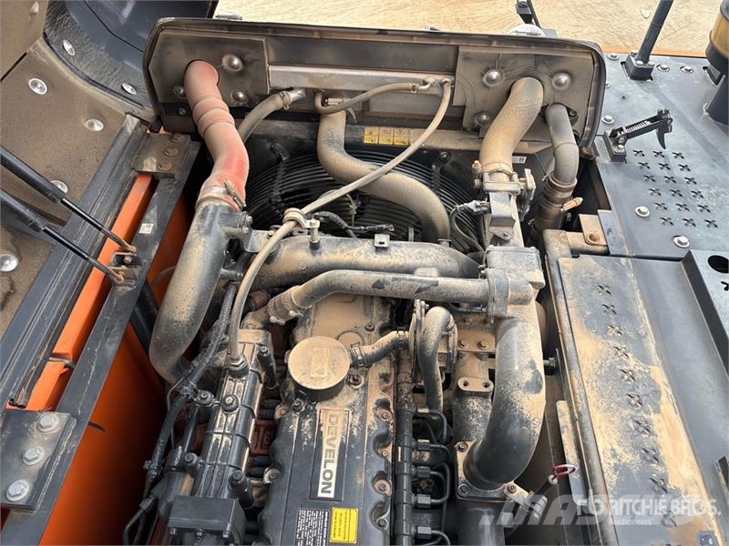 Develon DX225LC-7 Crawler excavators
