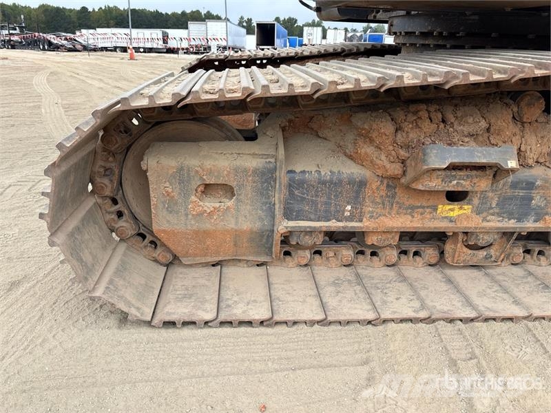 Develon DX225LC-7 Crawler excavators