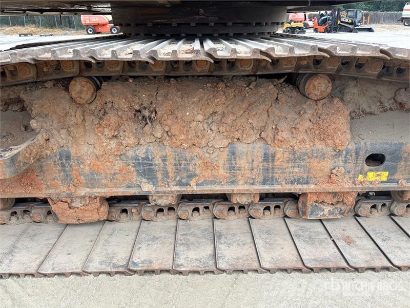 Develon DX225LC-7 Crawler excavators