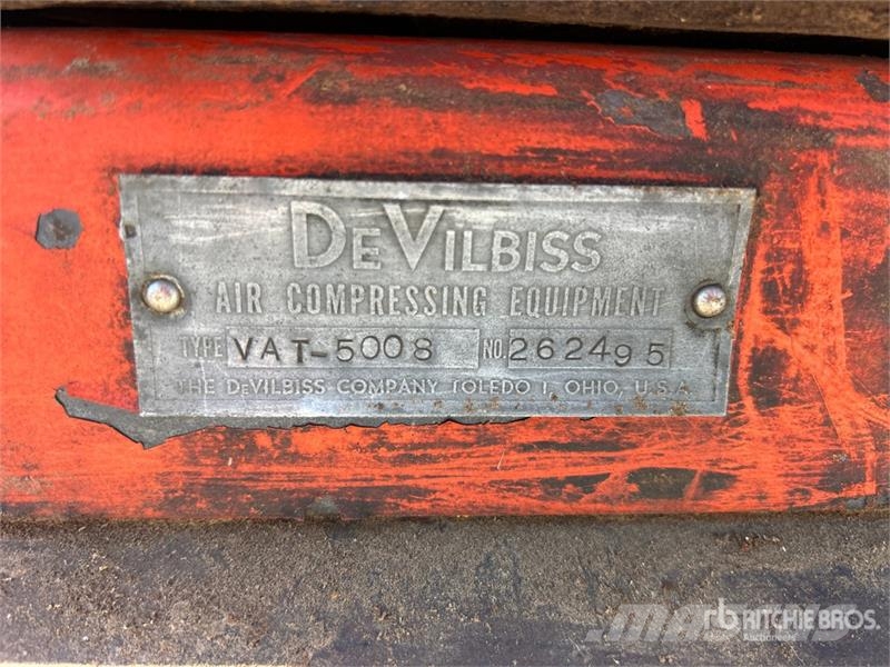  DeVilbiss 445-4 Mobile Air Compressor 콤푸레샤