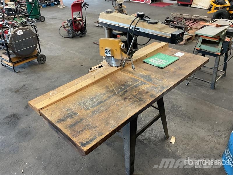 DeWalt 7770 Lectrostop Radial Arm Table Saw Ďalšie komponenty