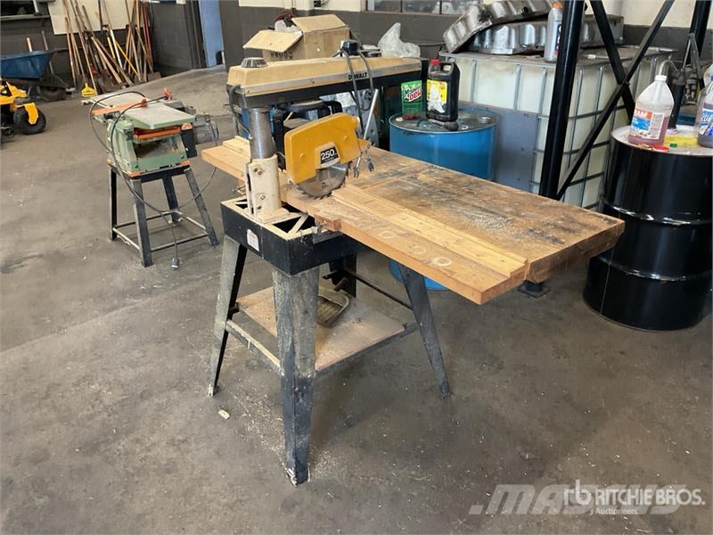 DeWalt 7770 Lectrostop Radial Arm Table Saw Ďalšie komponenty