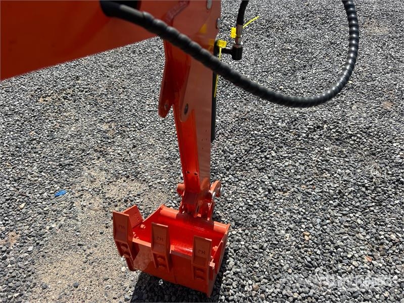  Dig Master DM100 Mini Excavator Miniescavadeiras < 7t (Mini escavadeiras)