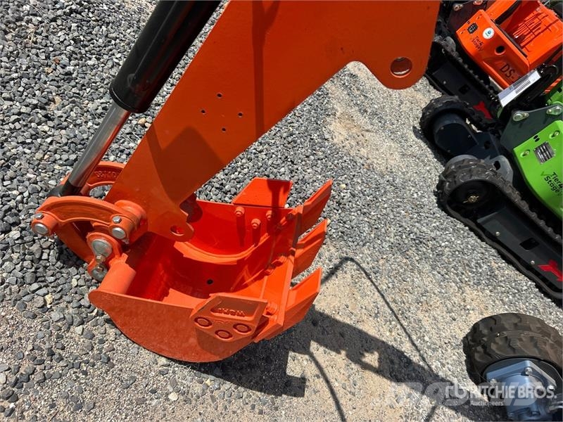  Dig Master DM100 Mini Excavator Miniescavadeiras < 7t (Mini escavadeiras)