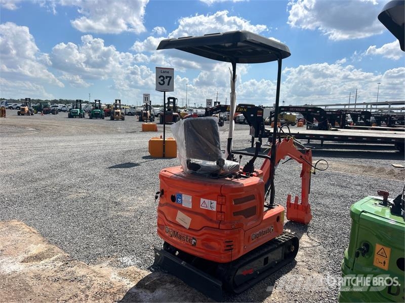  Dig Master DM100 Mini Excavator Miniescavadeiras < 7t (Mini escavadeiras)