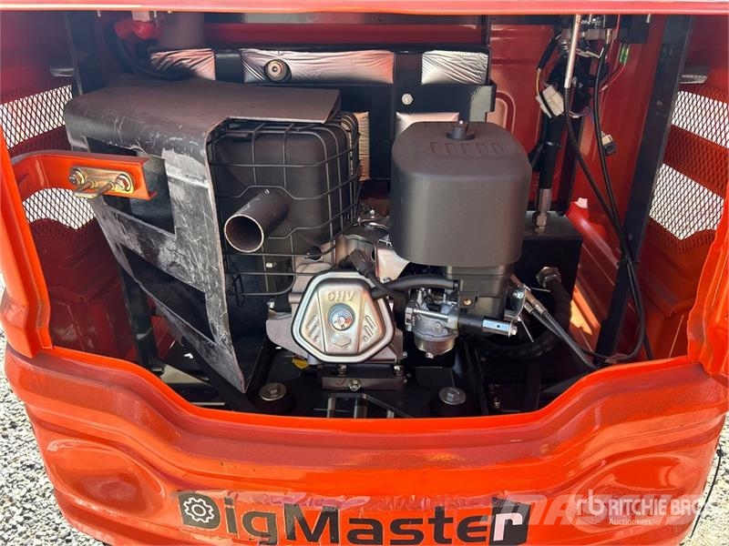  Dig Master DM100 Mini Excavator Miniescavadeiras < 7t (Mini escavadeiras)