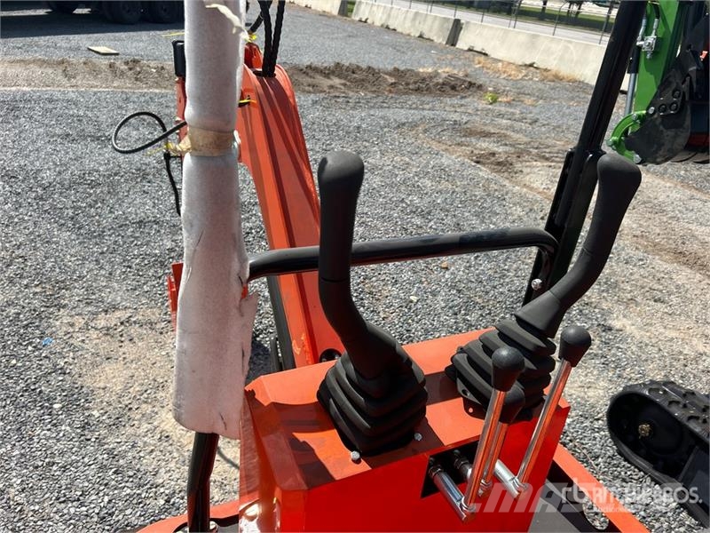  Dig Master DM100 Mini Excavator Miniescavadeiras < 7t (Mini escavadeiras)